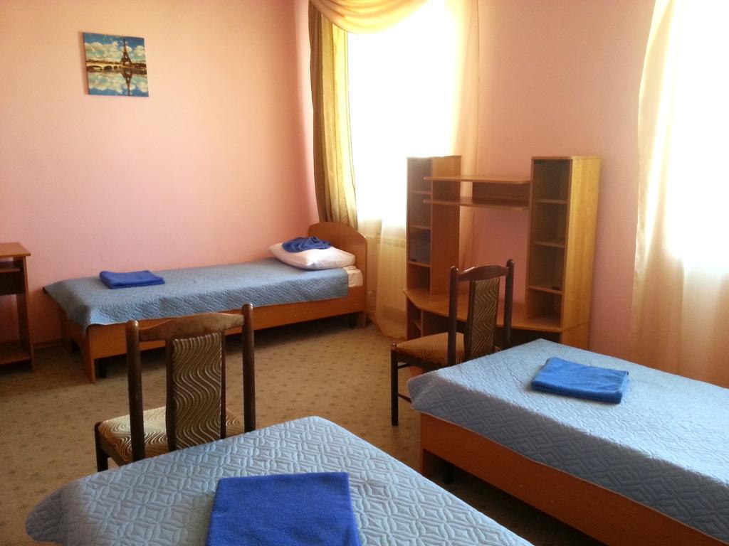 קראסנויארסק Sever Hotel - Hostel מראה חיצוני תמונה